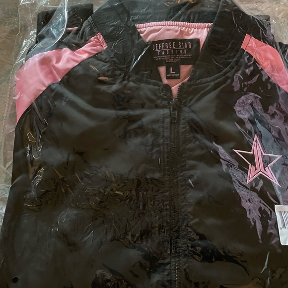 Jeffree Star Baby Pink And Black Bomber Jacket Brand New Size Large or XLarge - Picture 3 of 5